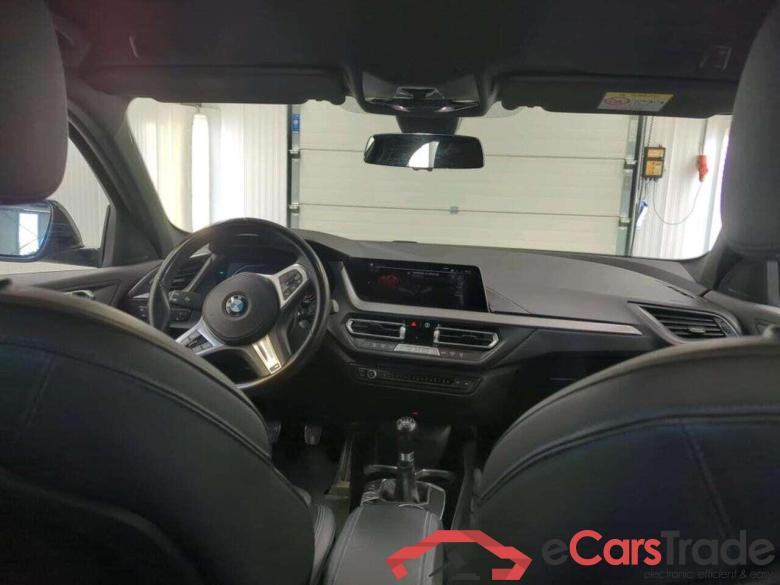 BMW 1-serie 118i Executive Ed. #3