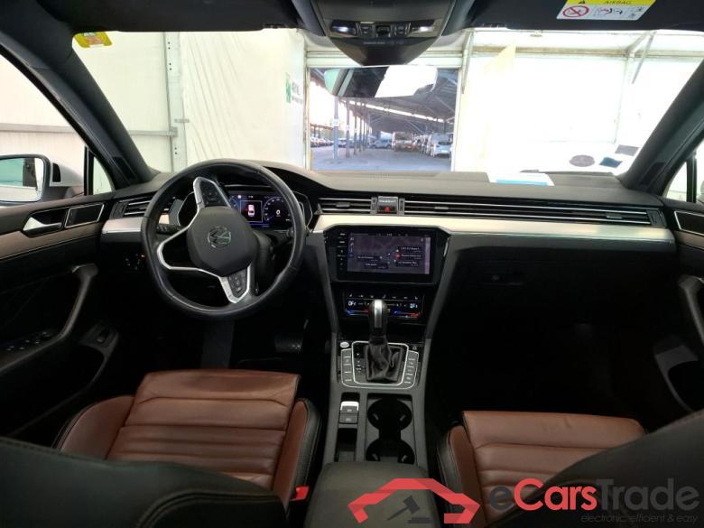 Volkswagen 2.0 TSI 190 DSG7 ELEGANCE VOLKSWAGEN Passat / 2019 / 4P / Berline 2.0 TSI 190 DSG7 ELEGANCE #5