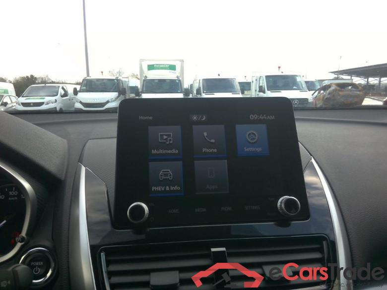 Mitsubishi Eclipse Cross 2.4 PHEV Hybrid 188Hp 4WD Aut. Xenon Display 1/2 Leather KeylessGo Klima PDC ... #4