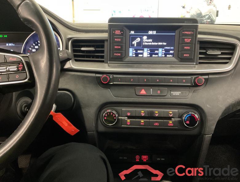 Kia Ceed SW 1.0 T-GDi Display Klima  ... #6