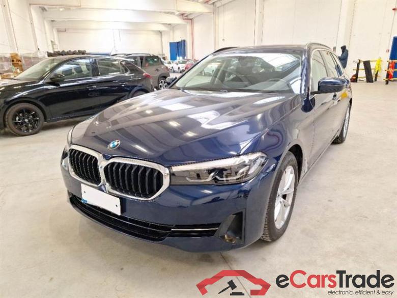 BMW 23 BMW SERIE 5 / 2020 / 5P / STATION WAGON 520D AUT BUSINESS MH48V TOURING #1