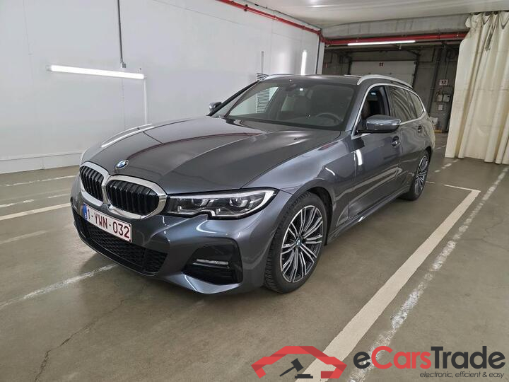 BMW 3 Reeks Touring Série 3 Touring 320dA (140 kW) 140kW/190pk  5D/P Auto-8