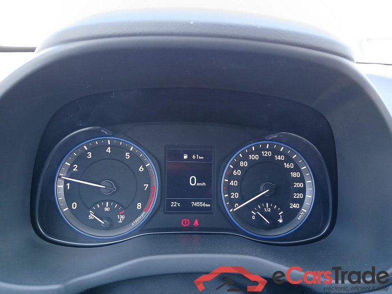 Hyundai 1.0 TGDi Klass 4x2 HYUNDAI Kona / 2017 / 5P / todoterreno 1.0 TGDi Klass 4x2 #4