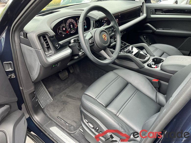 PORSCHE Cayenne Coupé Cayenne E-Hybrid Coupé (MY24) #1