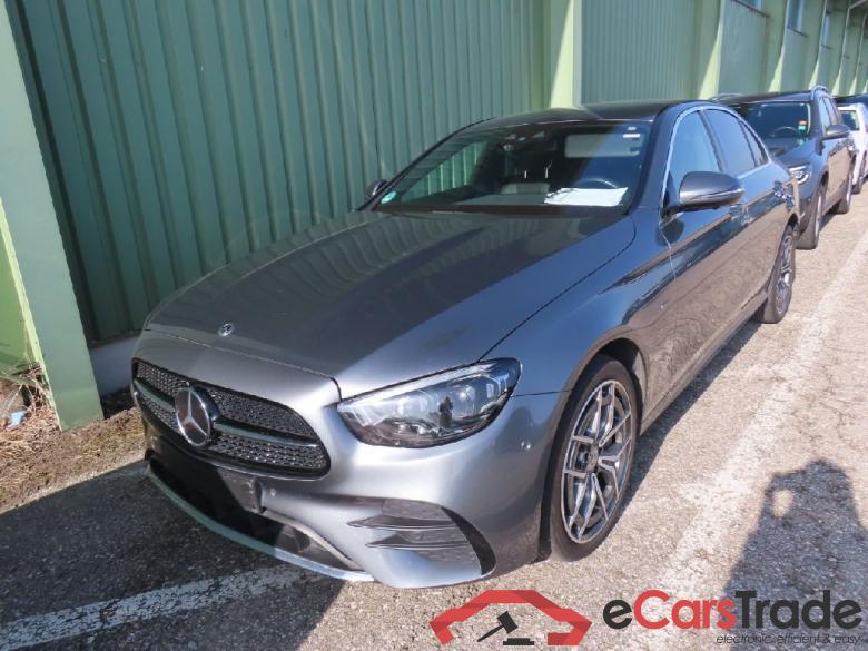 Mercedes E-Class ´16 E -Klasse Lim. E 300 de (213.016)AMG 2.0 AMG Line 225KW AT9 E6d #1