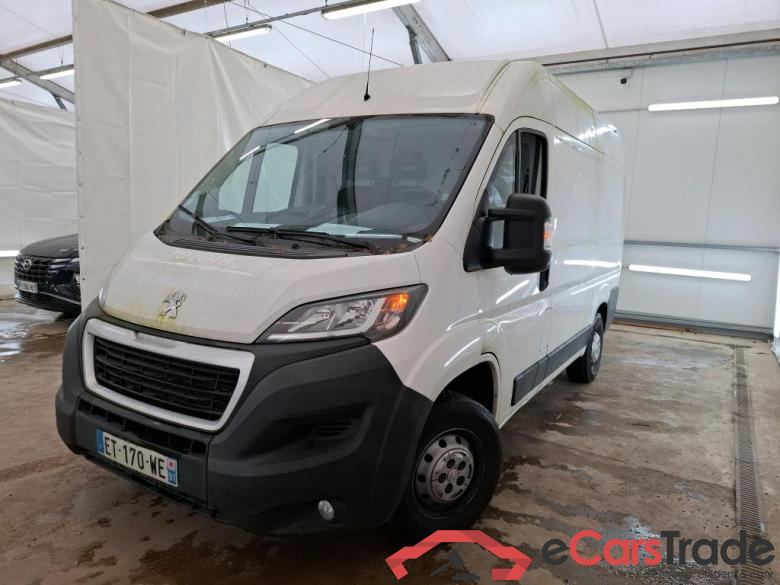 Peugeot 2.0 BLUEHDI 110 PREMIUM PA 333 L1H2 PEUGEOT Boxer VU 4p Fourgon 2.0 BLUEHDI 110 PREMIUM PA 333 L1H2