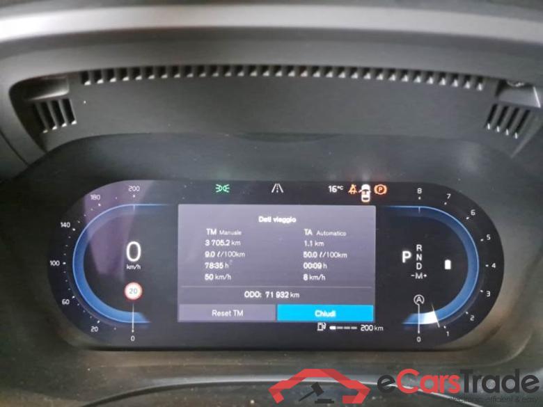 Volvo 11 VOLVO XC60 / 2021 / 5P / SUV B5 AWD AUTOMATICO MOMENTUM PRO #4