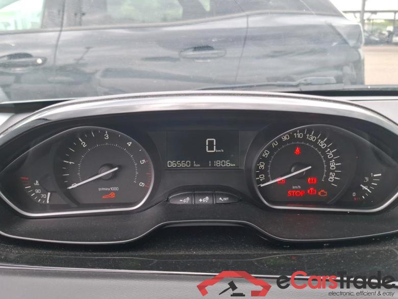 Peugeot BlueHDi 75 PREMIUM PACK 208 Affaire Premium Pack 1.6 HDi 75 / CATALYSEUR/FAP + EMBRAYAGE HS + CONTRÔLE PH APREVOIR #6