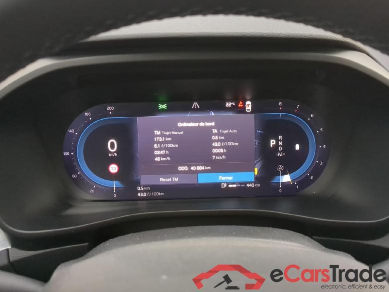 Volvo  XC40 Momentum 2WD 2.0 #6