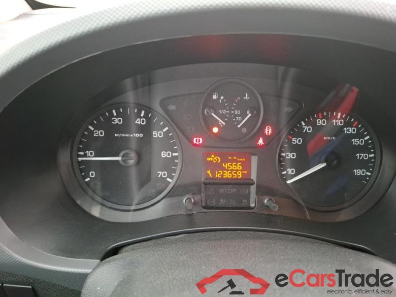 Citroen BlueHDi 100 BVM Club M Berlingo Fourgon Club L1 (Court) 1.6 BlueHDi 100CV BVM5 E6 #6