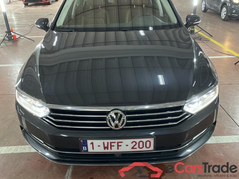 VW, Passat Variant '14, Volkswagen Passat Variant 2.0 TDI SCR 110kW Highli - NO COC #1