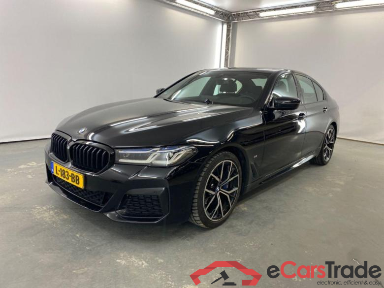 BMW 5-serie 530i mhev executive 193kW aut