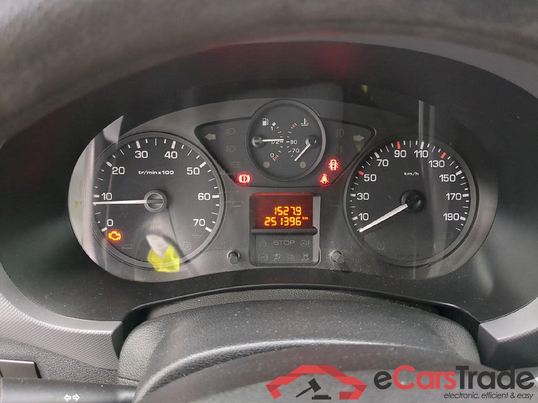 Citroen BlueHDi 75 BVM Club 20L1 Berlingo Fourgon Club L1 (Court) 1.6 BlueHDi 75CV BVM5 E6 / FREINS HS + FUITE D'HUILE #6