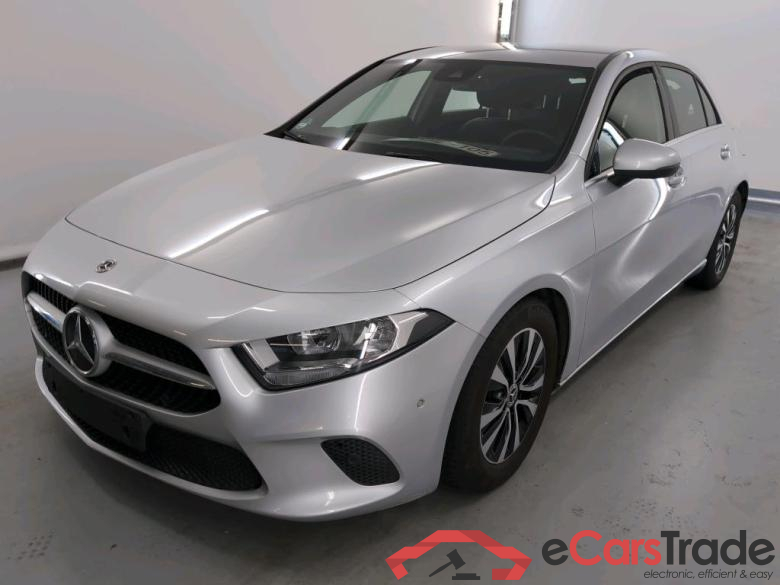 Mercedes A 160d Widescreen Navi 1/2 Sport-Leather KeylessGo Camera Klima PDC ...