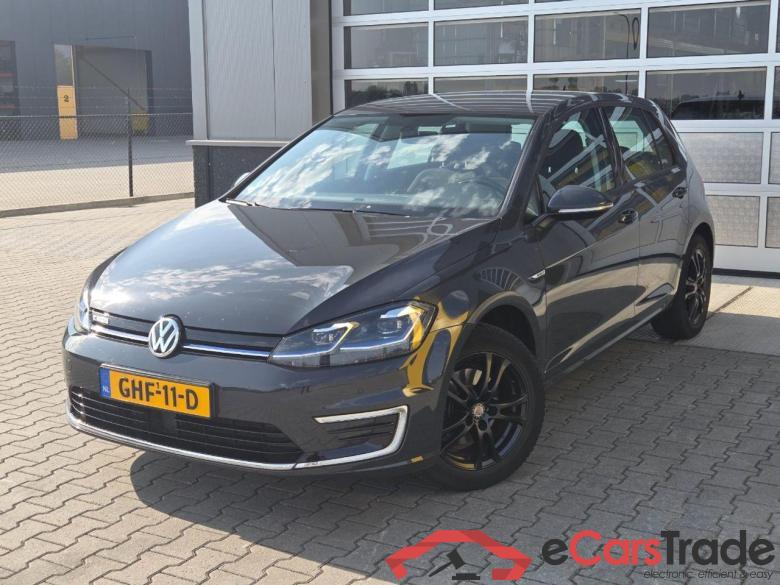 VOLKSWAGEN e-Golf E-DITION #1