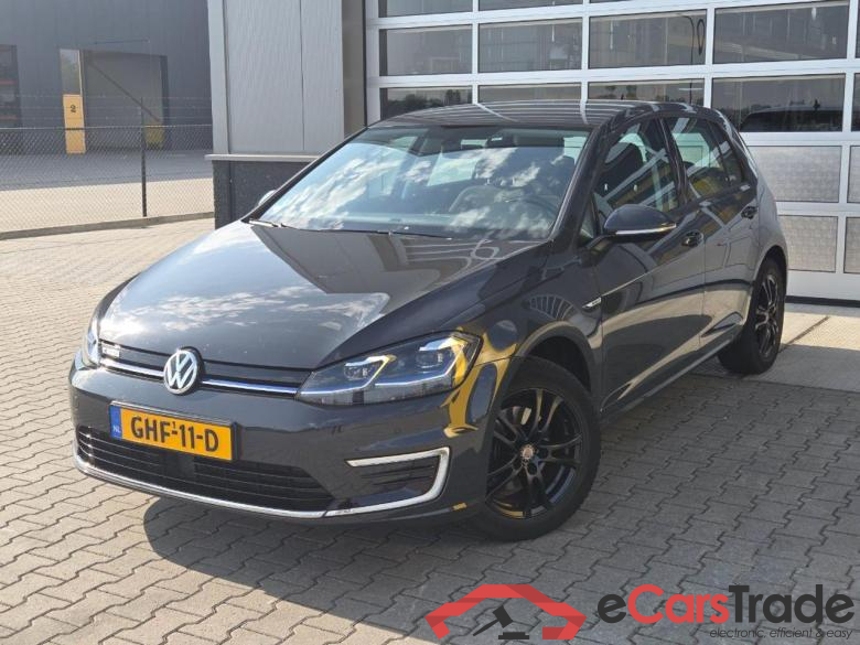 VOLKSWAGEN e-Golf E-DITION