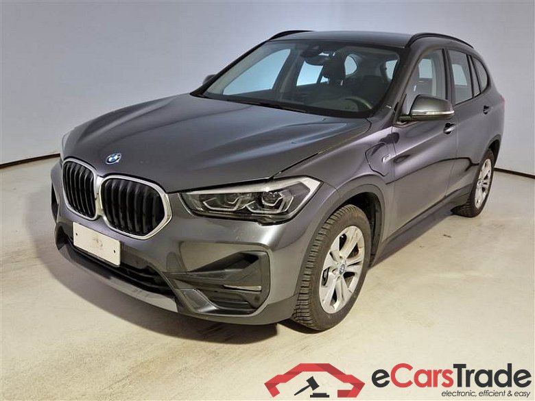BMW 25E BUS BMW X1 / 2019 / 5P / SUV XDRIVE 25E BUSINESS ADVANTAGE AUTOMATICO #1
