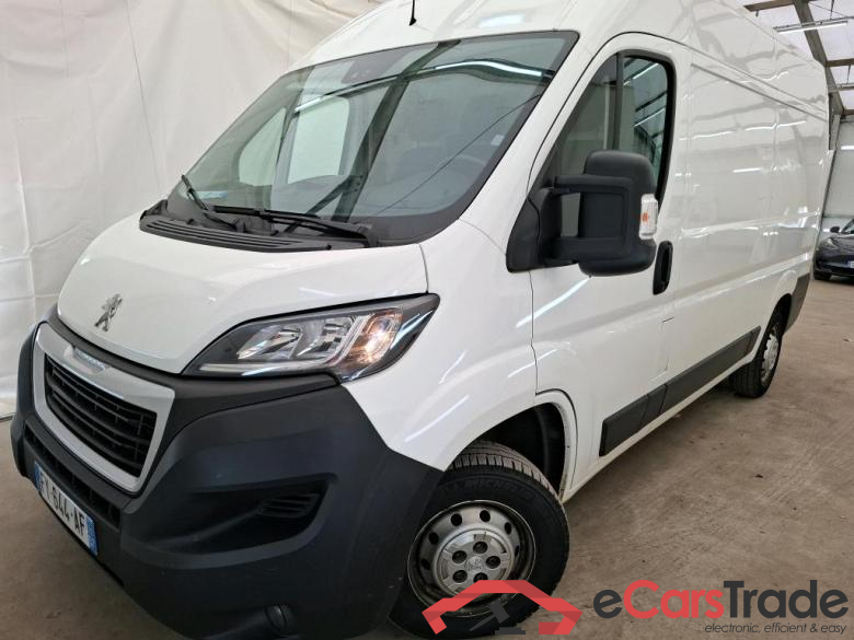 Peugeot BlueHDi 140 S&S ASPHALT 335 L2H2 PEUGEOT Boxer / 2014 / 4P / Fourgon tôlé BlueHDi 140 S&S ASPHALT 335 L2H2