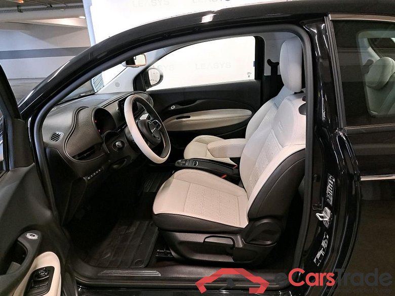 Fiat 500e 42 KWH Laprima Aut. LED-Xenon Virtual Navi-Pro Leather KeylessGo Klima PDC ... #3