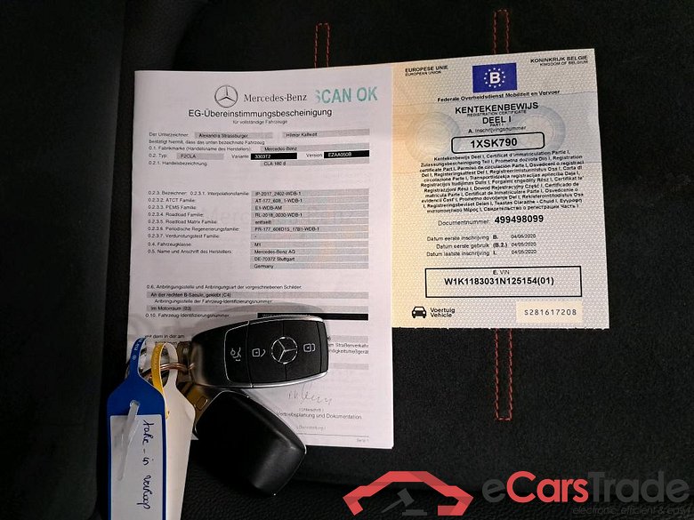 MERCEDES - MER CLA 180 d 116PK 7G-DCT AMG Line Pack Premium #4