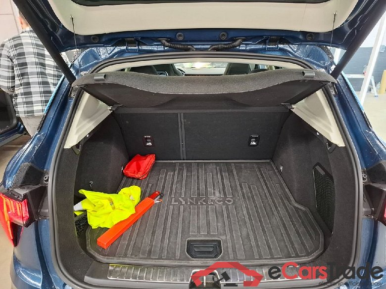 LynkAndCo Lynk & Co 01 ´20 LYNK & CO 01 PHEV 5d 132kW #6