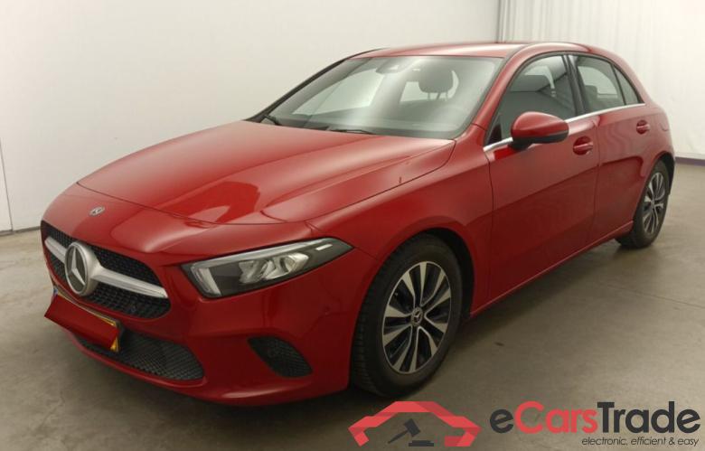 Mercedes A 180d Aut. LED-Xenon Widescreen Navi 1/2 Sport-Leather KeylessGo Klima PDC ... #1