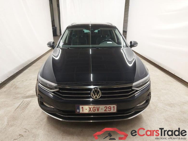 Volkswagen Passat Variant 1.5 TSI OPF DSG7 Elegance Business 5d