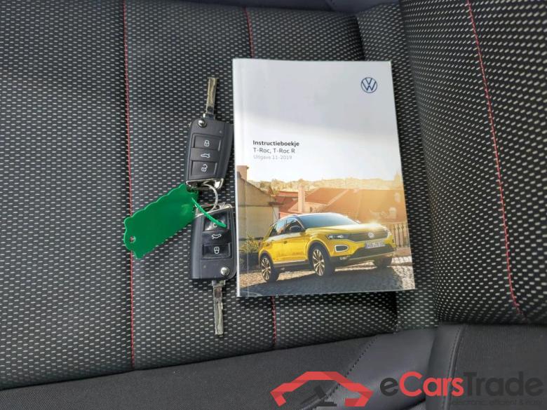 Volkswagen T-Roc '17 Volkswagen T-Roc 1.5 TSI 110kW Sport 5d #4
