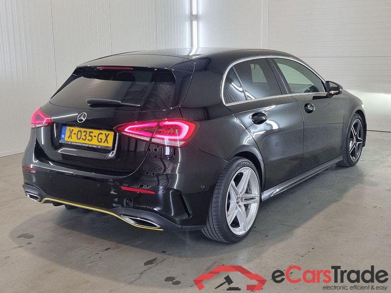 Mercedes A 180i AMG Aut. LED-Xenon Navi KeylessGo Klima PDC ... #3