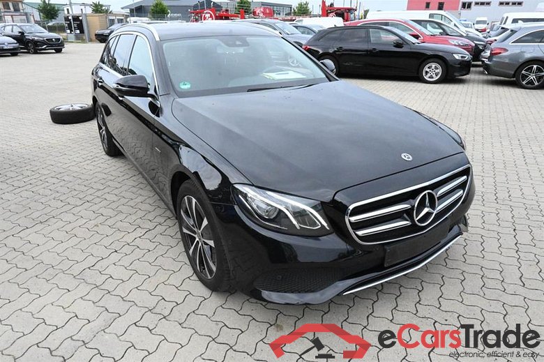 Mercedes E-Class Wagon ´16 Technischer Schaden!!! MERCEDES-BENZ E-Klasse E 300 de T 9G-TRONIC Avantgarde 5d 143kW #2