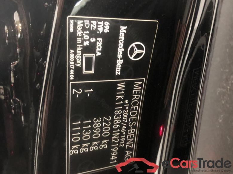 MERCEDES-BENZ CLA-klasse 118 kW #3