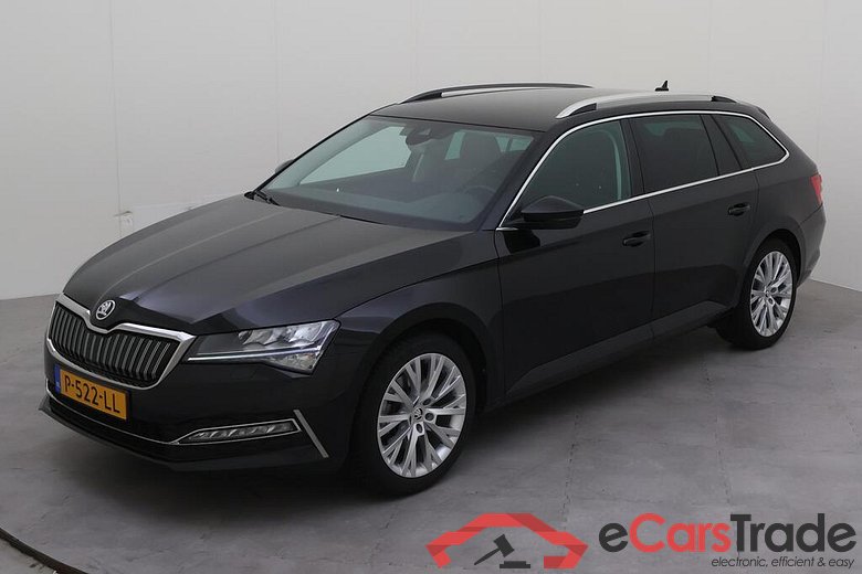 SKODA Superb Combi 115 kW #1