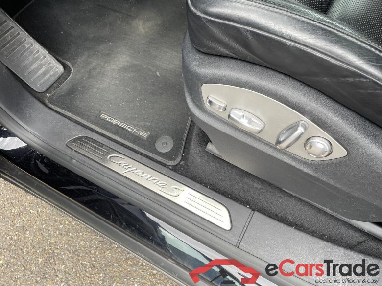 PORSCHE Cayenne Cayenne 3.0i V6 PHEV S Tiptronic S (306 kW) #6