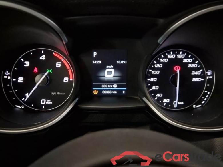 AlfaRomeo 22BUSPROMO1 ALFA ROMEO STELVIO / 2017 / 5P / SUV 2.2 TURBO DIESEL 190CV AT8 Q4 BUSINESS #4