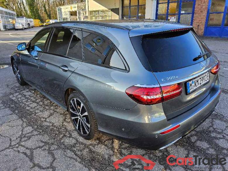 Mercedes-Benz E -Klasse T-Modell (BM 213)(06.2016->) DE - Kb5 E 300 e EU6d, T e AMG Line (EURO 6d), (Facelift) 2020 - 2023 #4