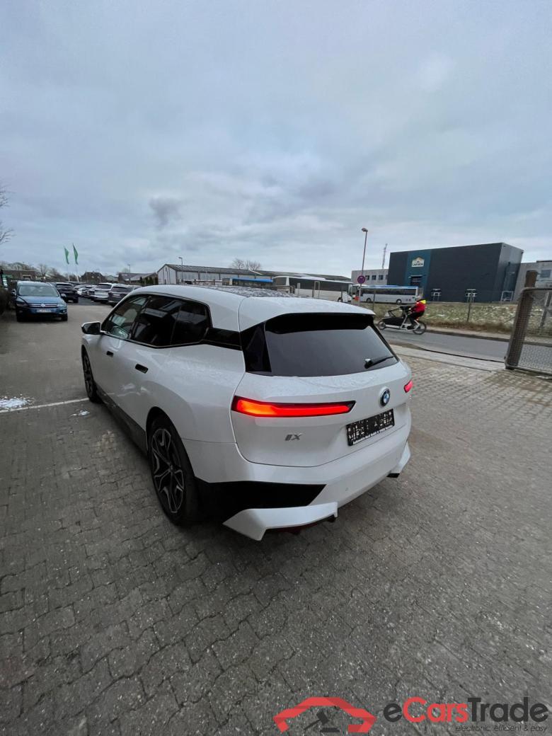 Bmw 40 xDrive Sport Baureihe iX #5