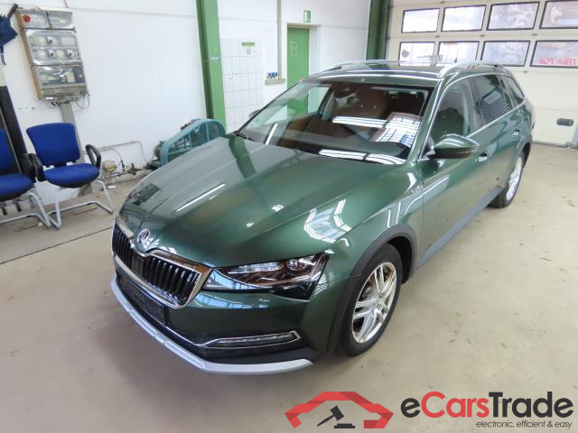 Skoda Superb Wagon ´15 Superb Combi Scout 4x4 2.0 TDI 140KW AT7 E6dT