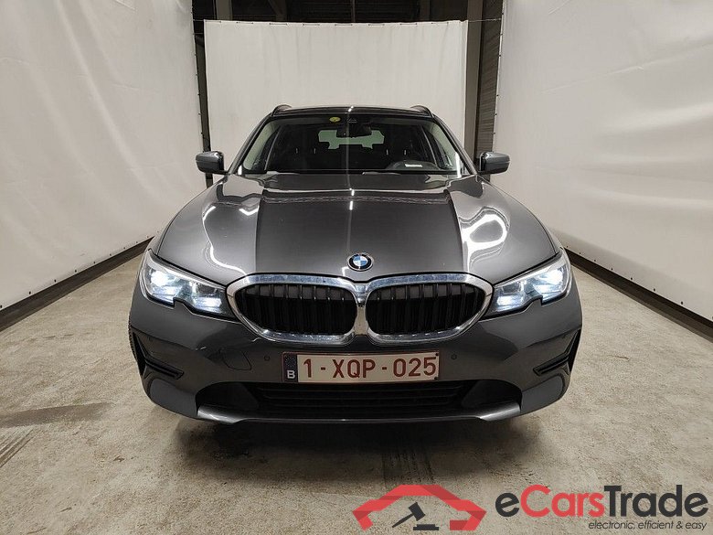 BMW 3 Reeks Touring 318dA (100 kW) 5d #1