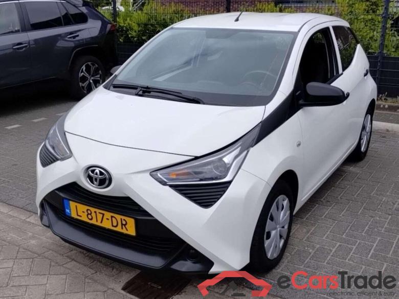 TOYOTA Aygo 1.0 VVT-i x #1