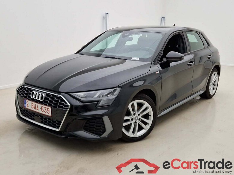 AUDI A3 SPORTBACK 30 TDI S-LINE