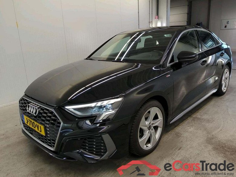 AUDI A3 Limousine 35 TFSI S edition