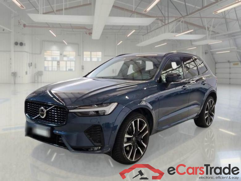 Volvo 57 VOLVO XC60 / 2021 / 5P / SUV B4 D AWD AUTOMATICO ULTIMATE DARK