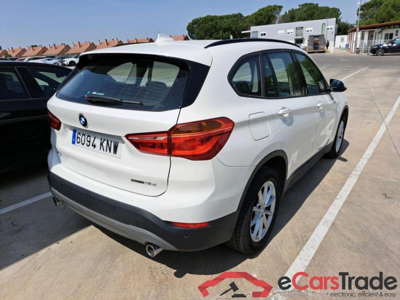 BMW sDrive18d BMW X1 / 2015 / 5P / todoterreno sDrive18d #2