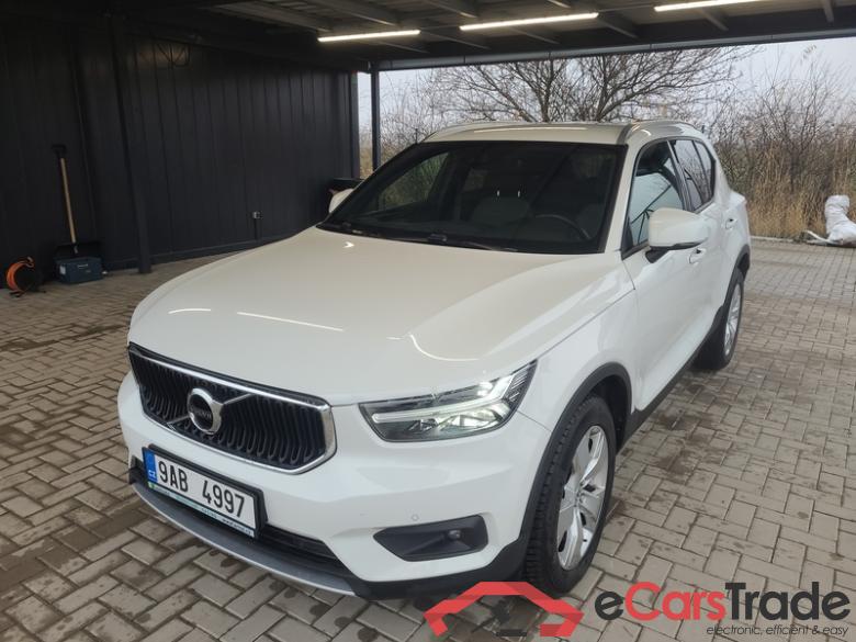 Volvo  XC 40 (2017->) XC40 B4 Momemntum Pro AT #1
