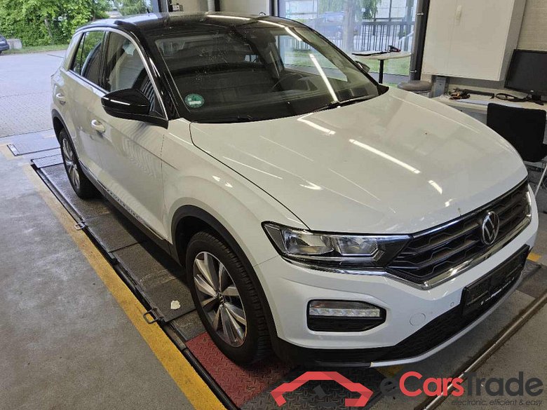 Volkswagen T-Roc (A11)(09.2017->2021) DE - SUV5 1.5 TSI EU6d, Style OPF (EURO 6d), 2020 - 2022 #2