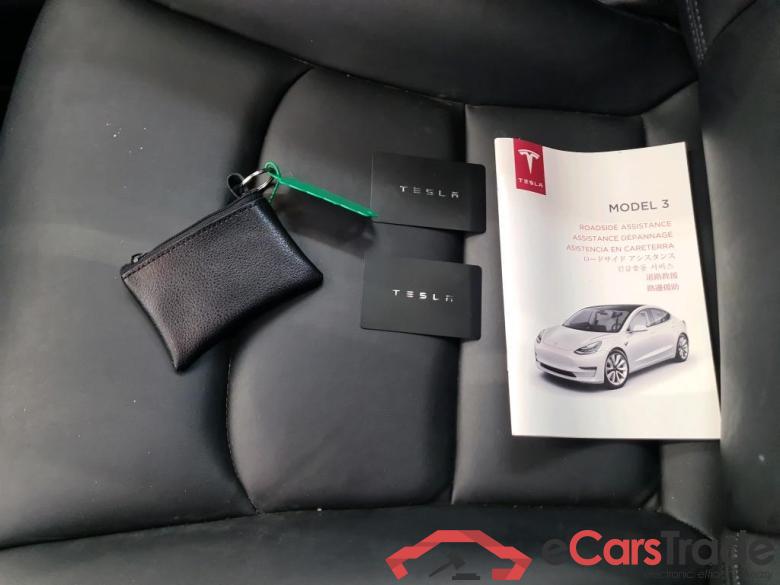 Tesla Model 3 '18 BEV Tesla Model 3 Standard Range Plus RWD 4d #4