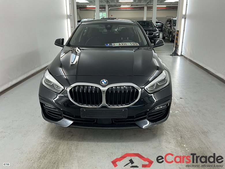 BMW 1 SERIES HATCH 1.5 116DA (85KW) Model Advantage Mirror Business Driving Assistant