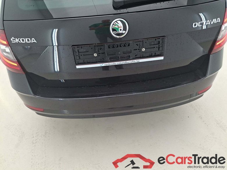 SKODA OCTAVIA KOMBI 1.0 TSI AMBITION #5