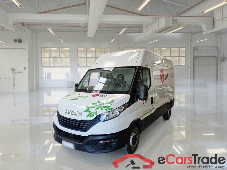 Iveco 416 IVECO DAILY / 2019 / 4P / FURGONE 35S14NV 3520 H2 BLUE P.