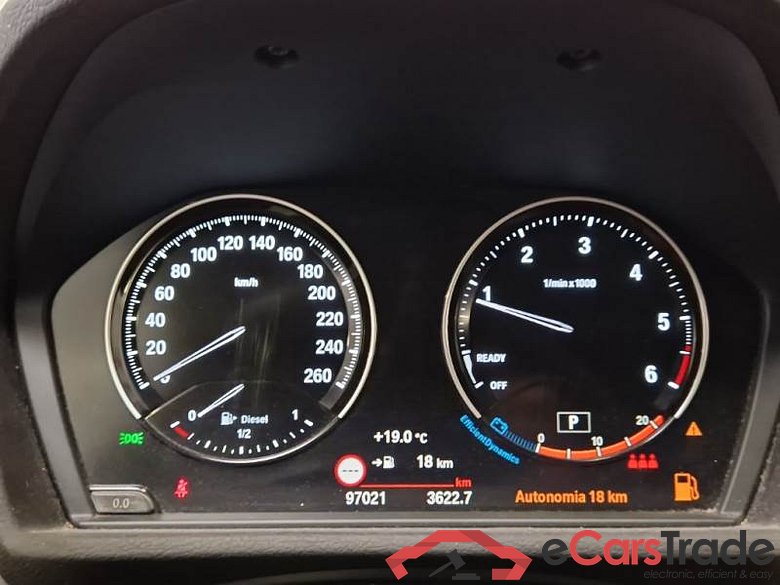 BMW 32 BMW X1 / 2019 / 5P / SUV SDRIVE 20D BUSINESS ADVANTAGE AUTOMATICO #4